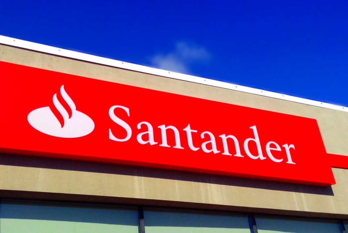 Banking Giant Santander To Offer Bitcoin, Crypto Services In Brazil: Report thumbnail