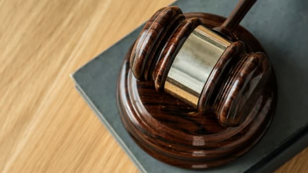 Law & justice - Coinbase Lawsuit at a Standstill as Judge Grants Motion to Dismiss