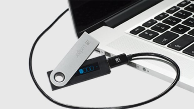 Payments - Bitcoin Hardware Wallet Review: Ledger May Have Caught Up to Trezor With Nano S