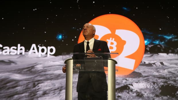 Mr. Wonderful takes the main stage at Bitcoin 2022 to talk about Bitcoin regulation and its benefits to bringing institutions into the space.