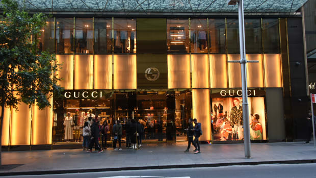 Gucci launches pilot to accept Bitcoin payments