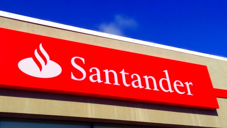 Banking Giant Santander To Offer Bitcoin, Crypto Services In Brazil: Report