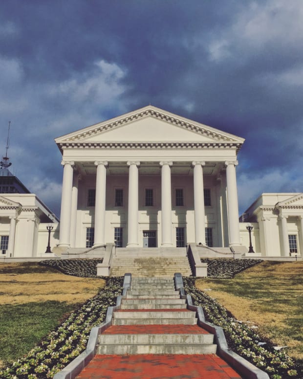 Virginia Senate Passes Bill Allowing State Banks To Offer Bitcoin Custody Services
