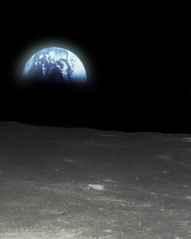 Bitcoin is on the moon, looking back at earth from the depths of space as we finally made it top photo.