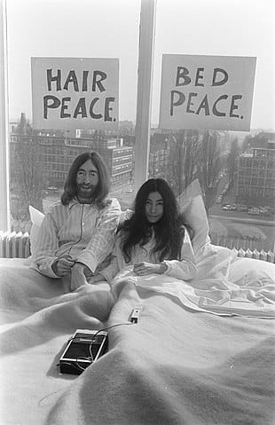 Johnas Lennonas ir Yoko Ono