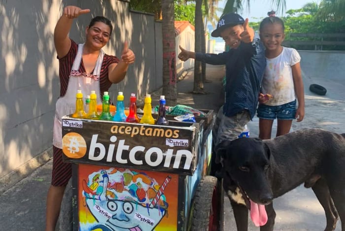 Bitcoin in El Salvadors shaved ice