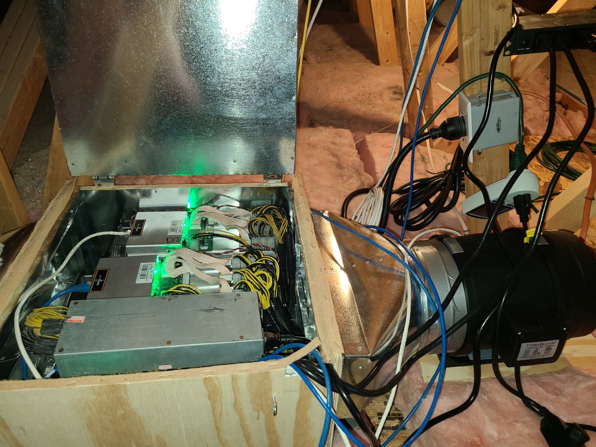 A home bitcoin miner shares details on how he earns bitcoin while heating his home with a DIY ASIC setup.