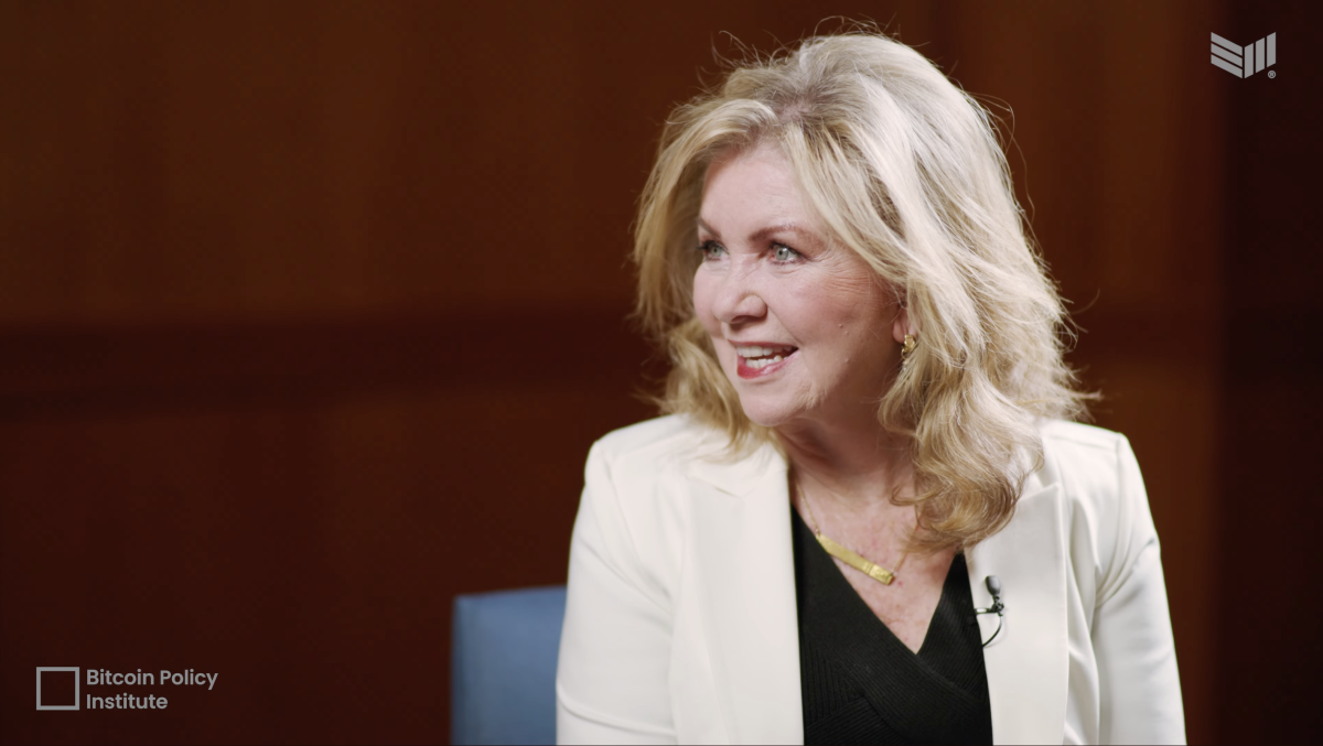 Senator Marsha Blackburn Embraces Bitcoin: Campaign Now Accepts Crypto Donations