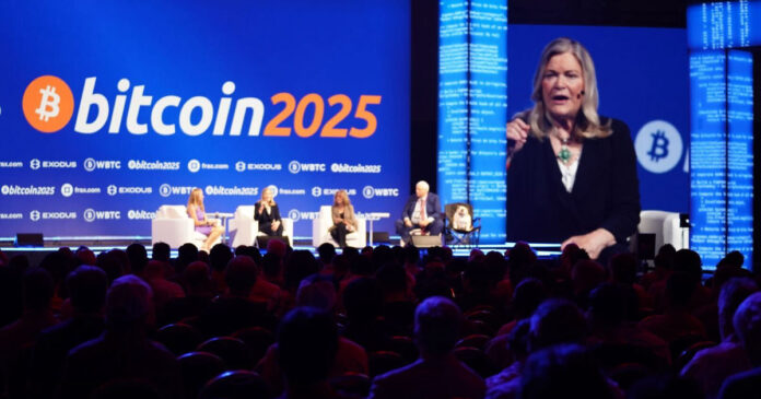 President Trump Supports Strategic Bitcoin Reserve Bill, Senator Lummis Says