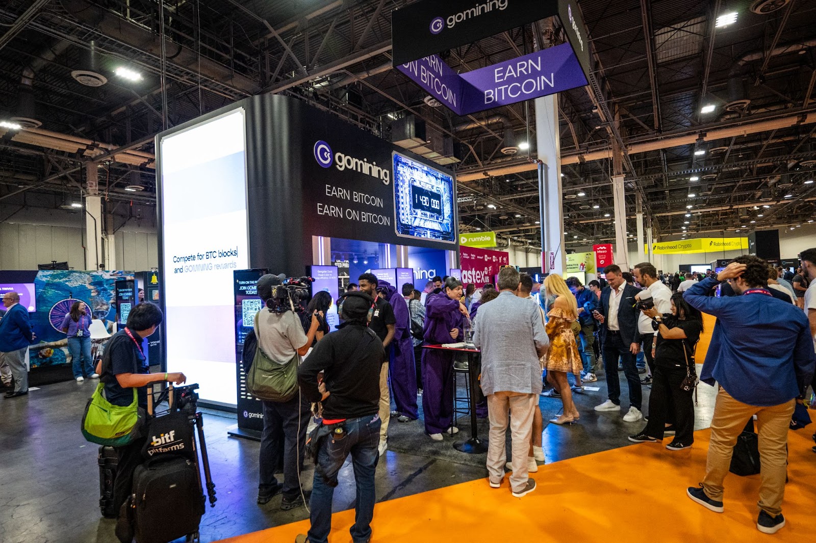 Bitcoin 2025 Las Vegas: Here’s What Went Down 6 A look at Bitcoin 2025 Las Vegas through the eyes of an intern hired just one month before the conference, and why you should attend no matter what kind of background you may have.