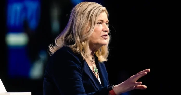 Senator Cynthia Lummis Senate Banking Committee