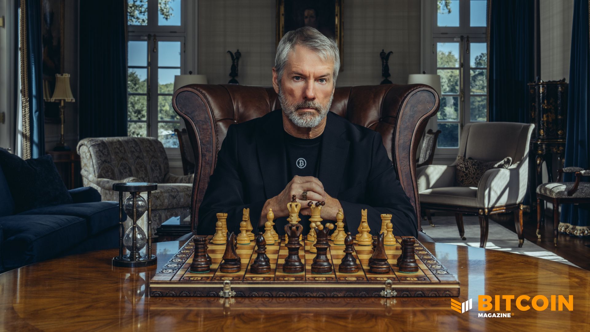 Bitcoin Price Trades Near $93,000 as Strategy (MSTR) Adds 8,178 BTC in Largest Purchase Since July