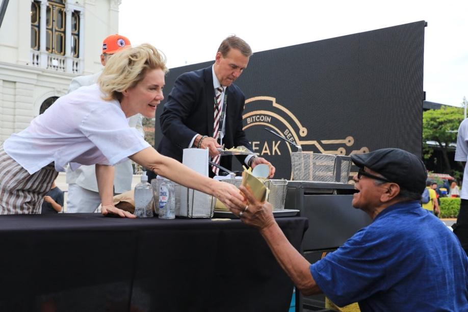 El Salvador: The Making of a Sovereign Nation 3 image6